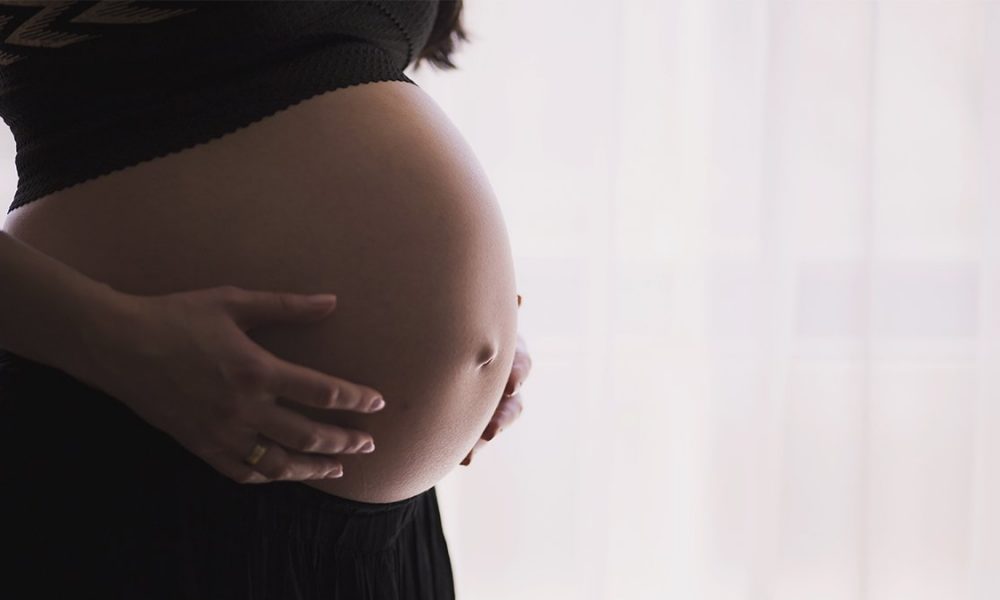 Trudnica ima Braxton Hicks kontrakcije