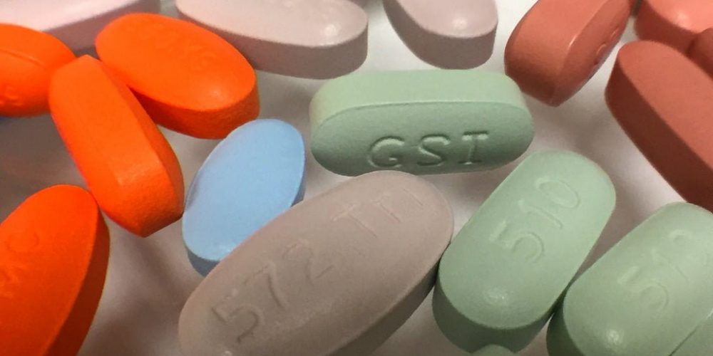 Život sa HIV-om: Sve što niste smeli da pitate